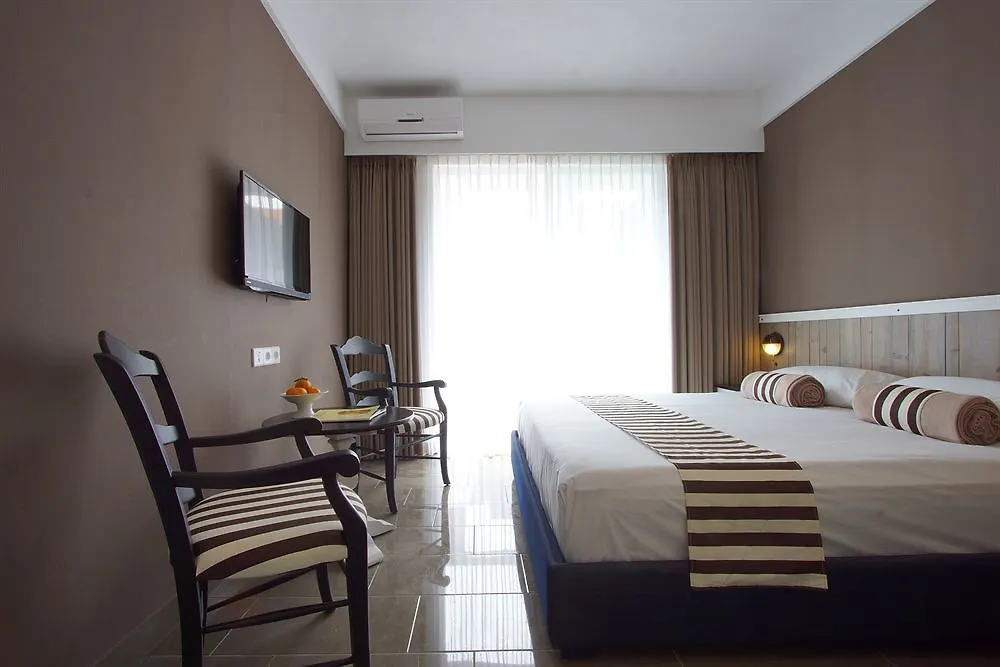 Ariva 7 Bidadari Bali Hotel Seminyak