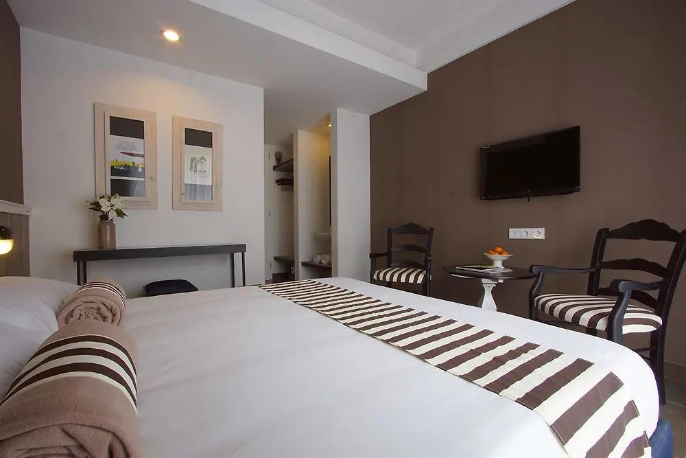 Ariva 7 Bidadari Bali Hotel Seminyak  Indonesia