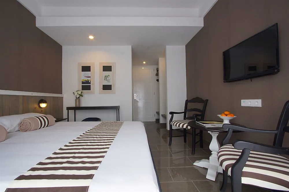 Hotel Ariva 7 Bidadari Bali Seminyak